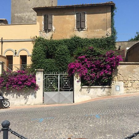 Le Stalle Del Seminario Tarquinia Exterior foto